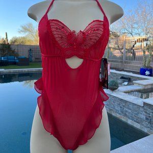 Intimates & Sleepwear